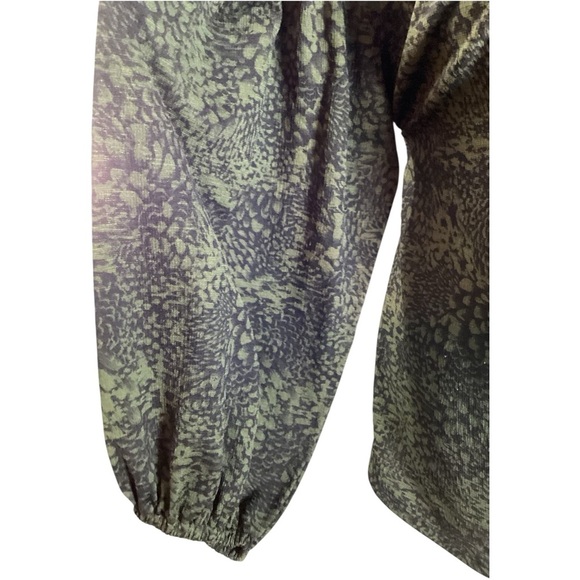 Ava & Viv Green Textured Blouse, Stretch, Plus Size 2X - Picture 4 of 6